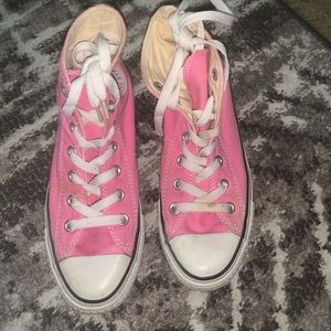 Pink Converse all star